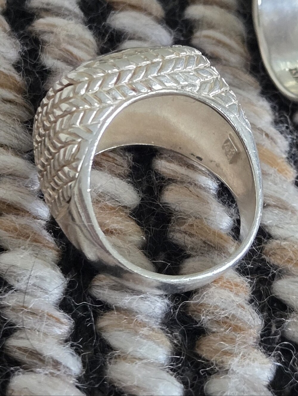 Silpada Rings - Picture 9 of 14